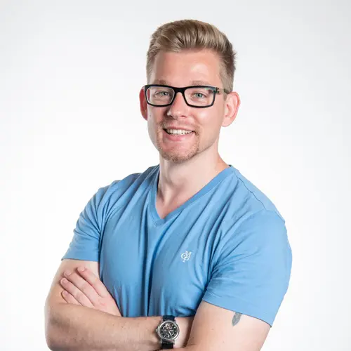 Florian Pflanz- Blog Author